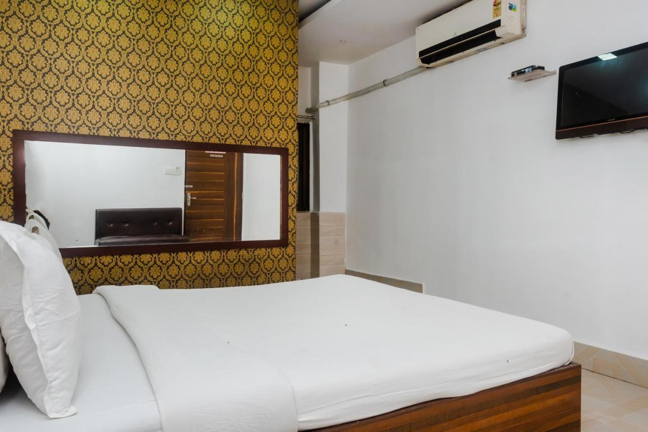 Oyo 37530 Selfie Dhaba Hotel Sasupāda Exterior photo