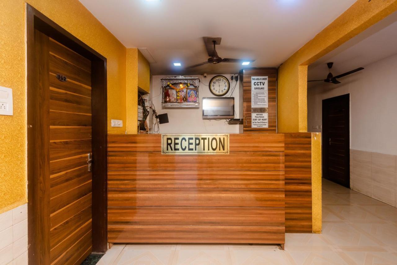 Oyo 37530 Selfie Dhaba Hotel Sasupāda Exterior photo